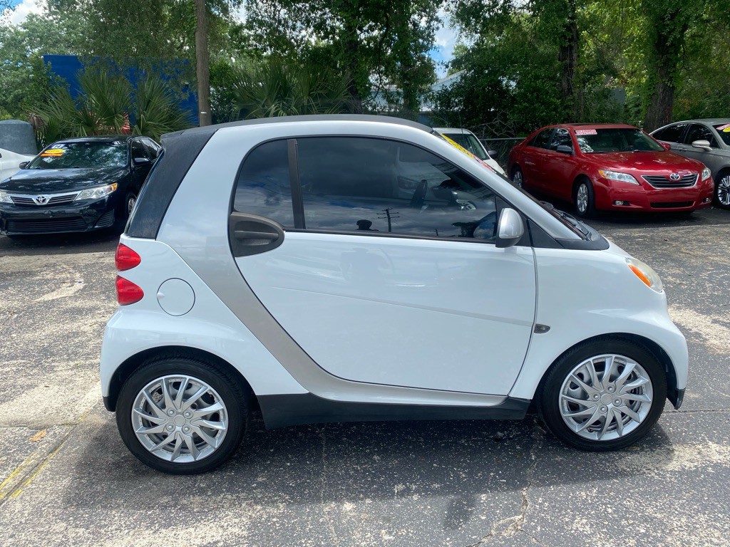 2012 smart fortwo Image 7