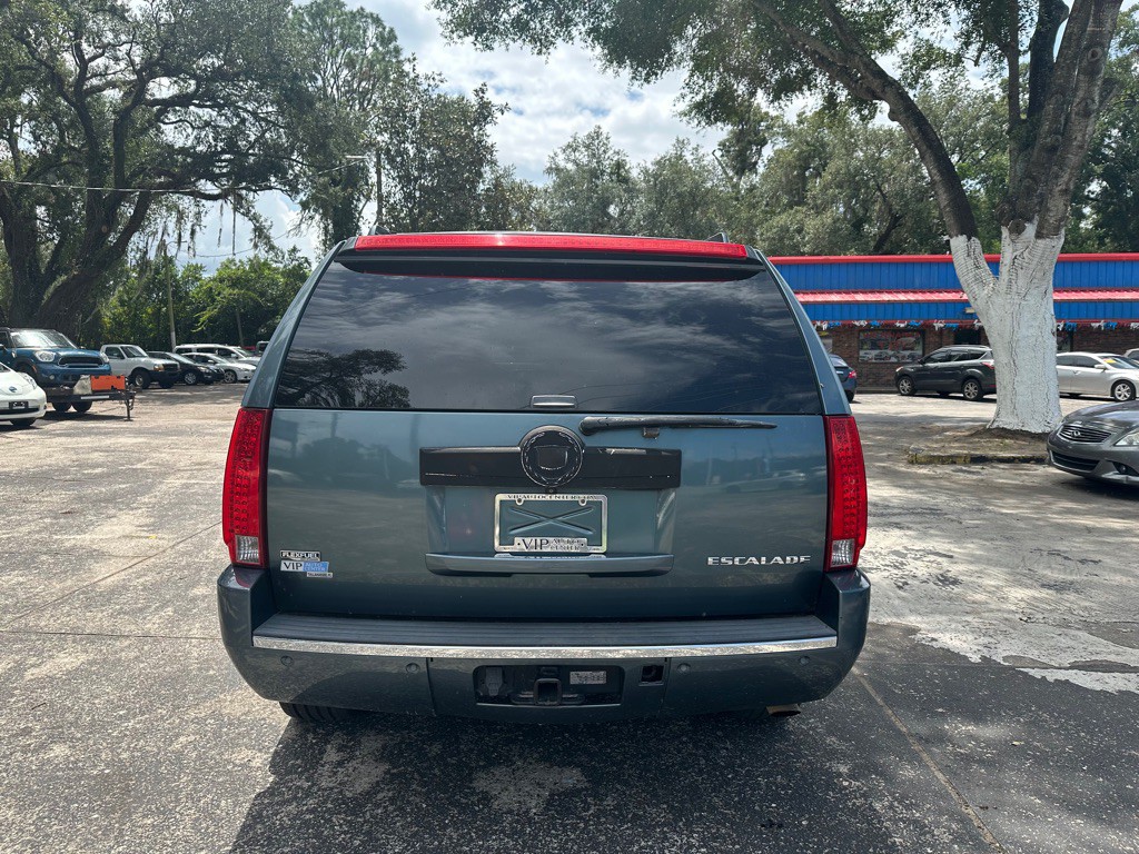 2009 Cadillac Escalade Image 4