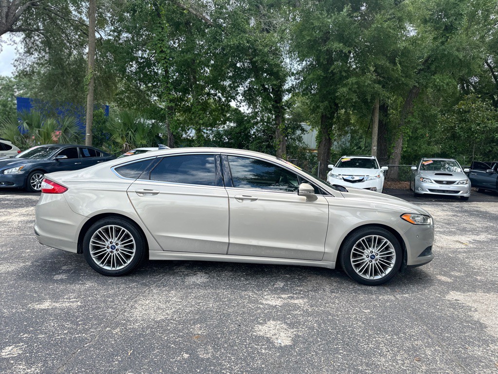 2015 Ford Fusion Image 4