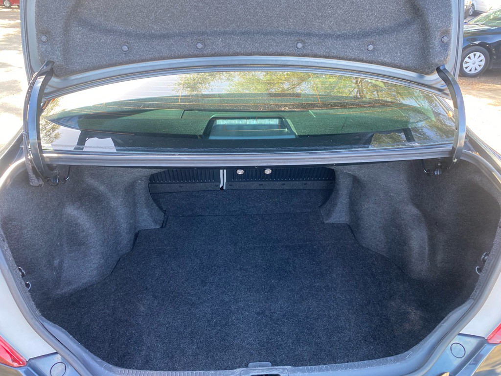 2014 Toyota Camry Image 15