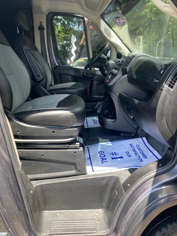 2019 RAM Promaster Image 17