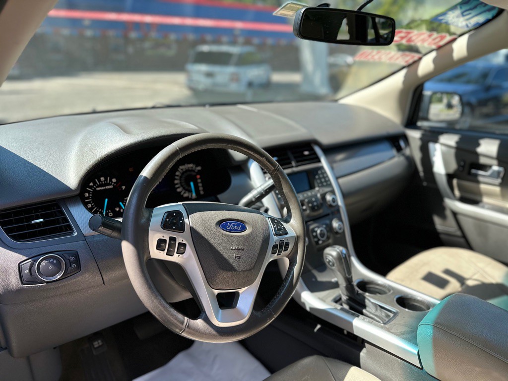 2013 Ford Edge Image 12