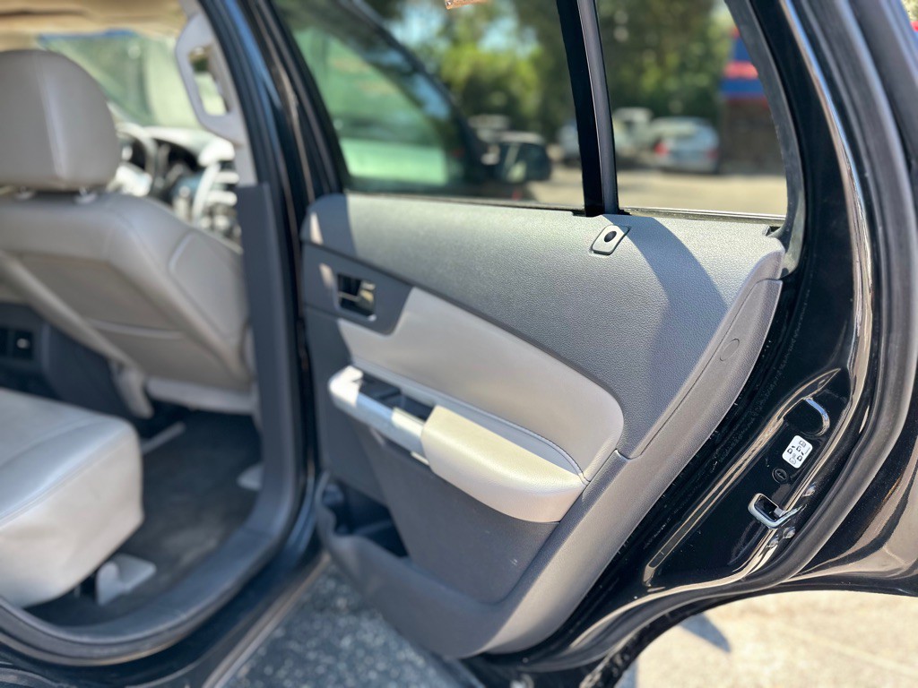 2013 Ford Edge Image 16