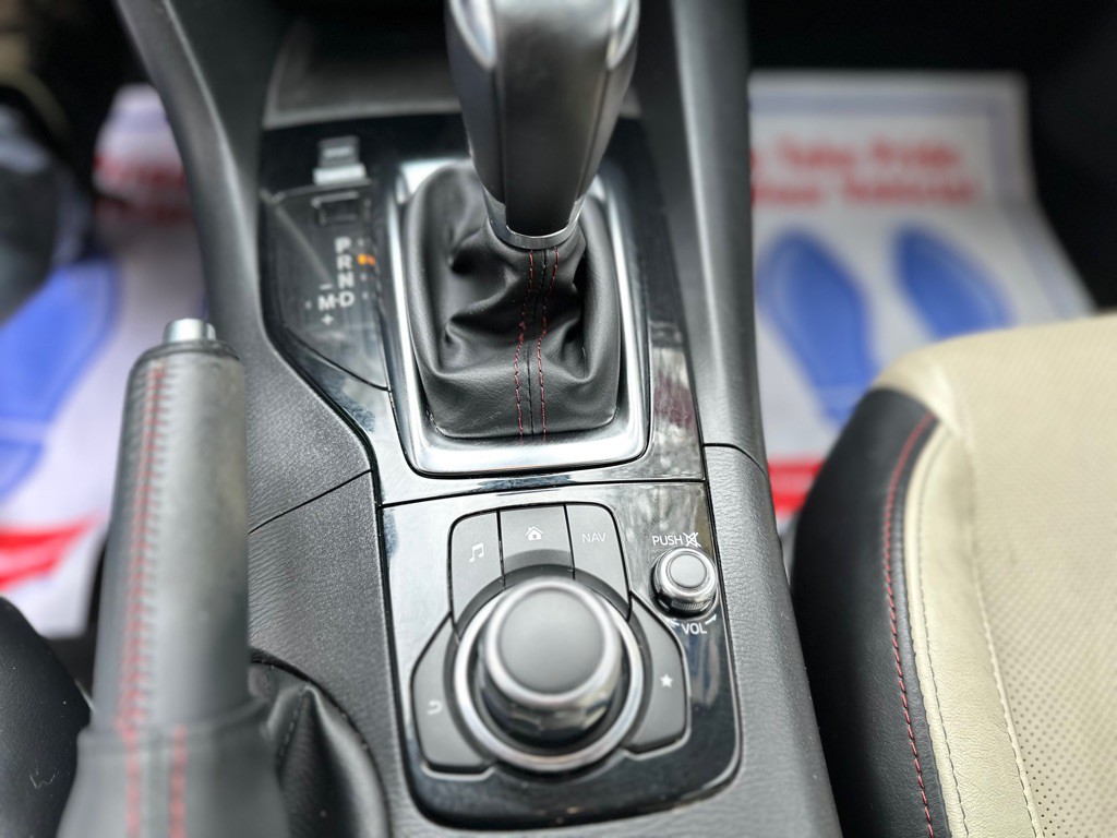 2014 Mazda Mazda3 Image 29