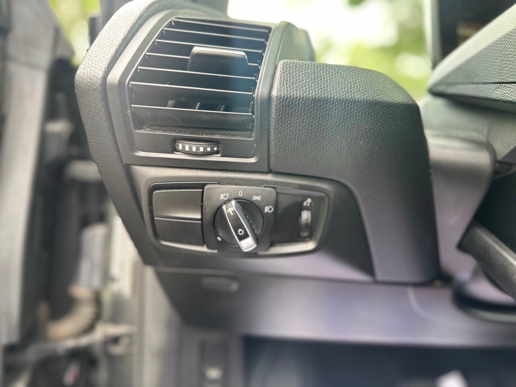 2016 BMW i3 Image 14