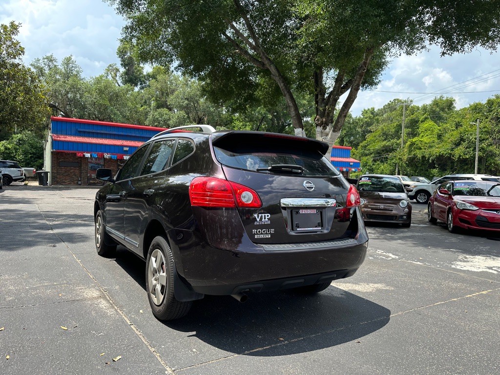 2015 Nissan Rogue Image 4