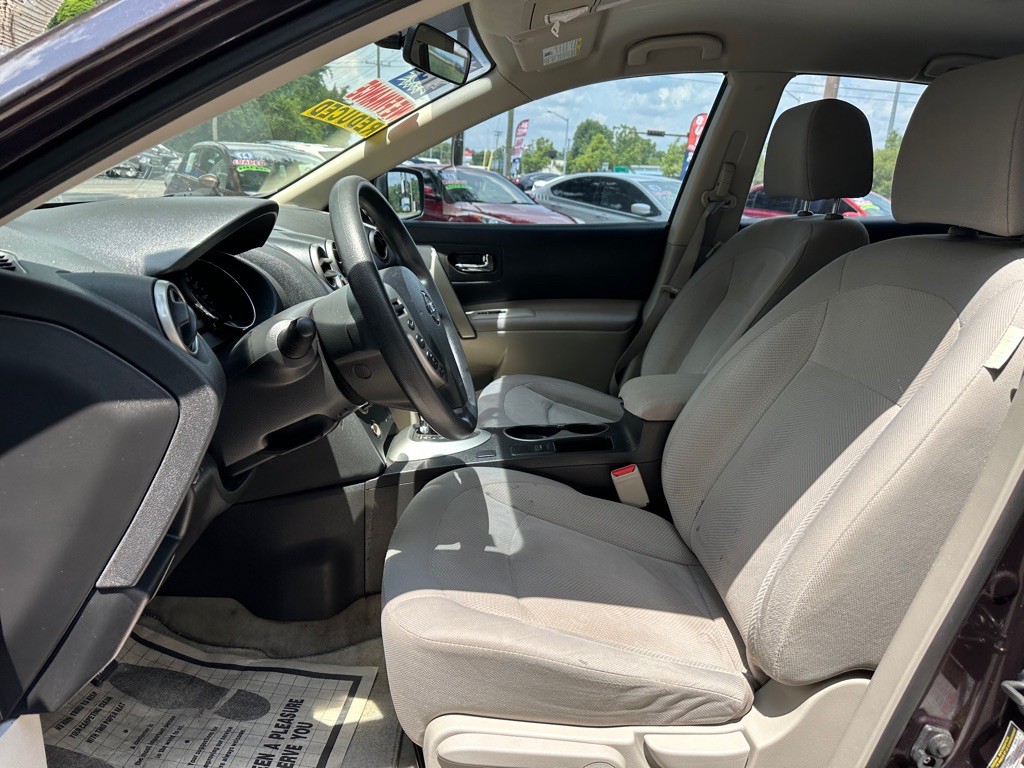 2015 Nissan Rogue Image 12