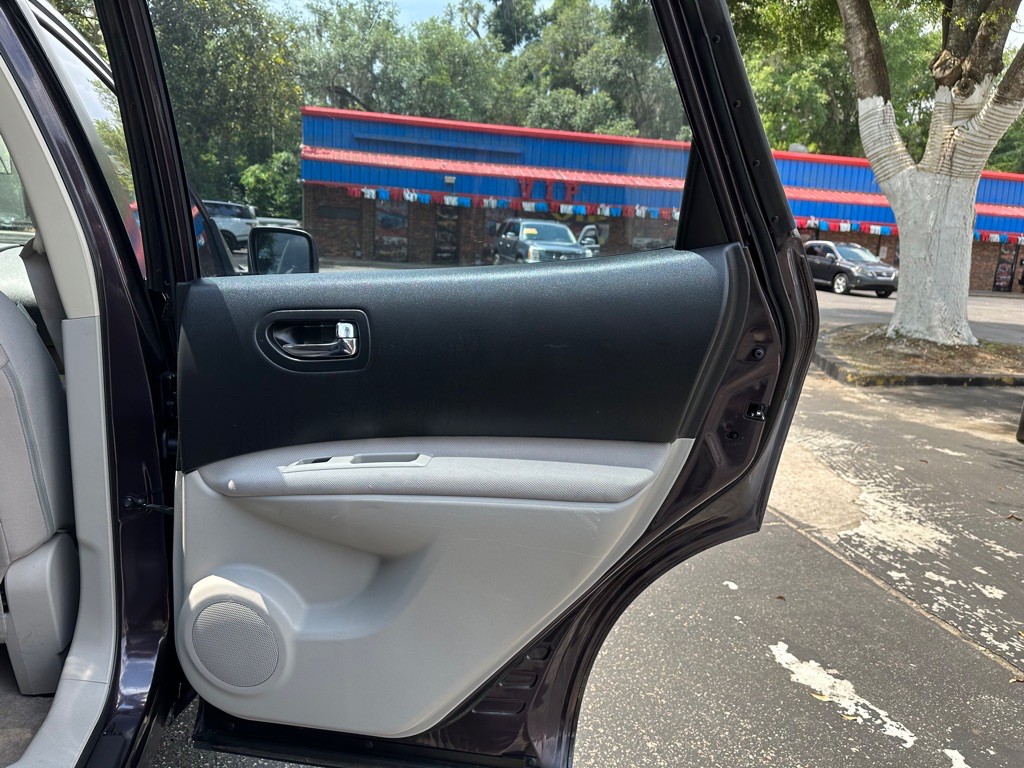 2015 Nissan Rogue Image 19