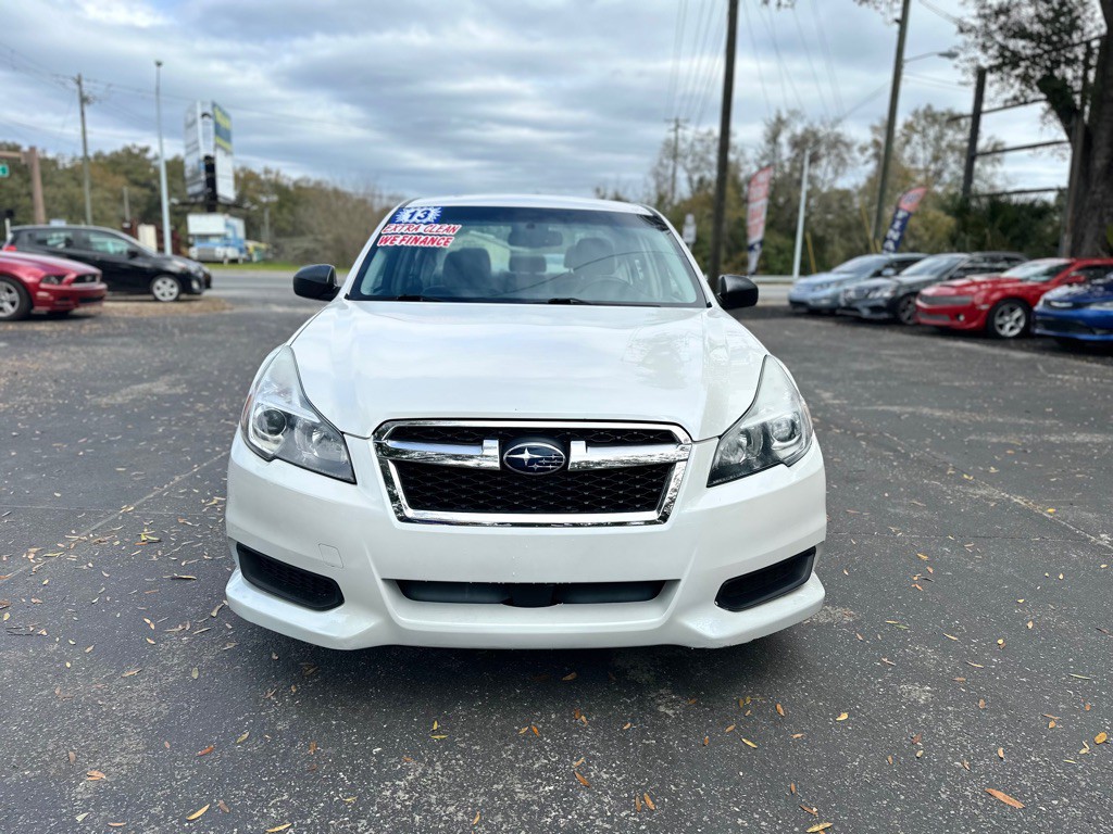 2013 Subaru Legacy Image 8