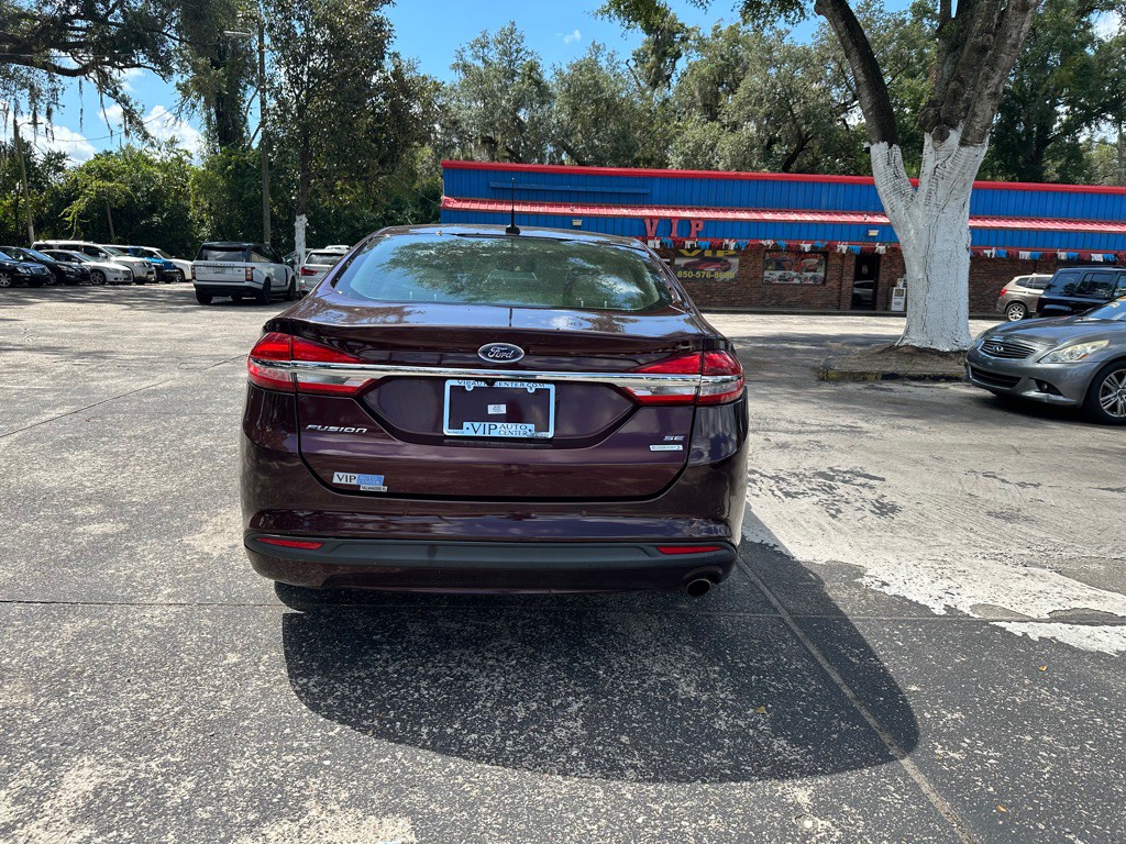 2017 Ford Fusion Image 4