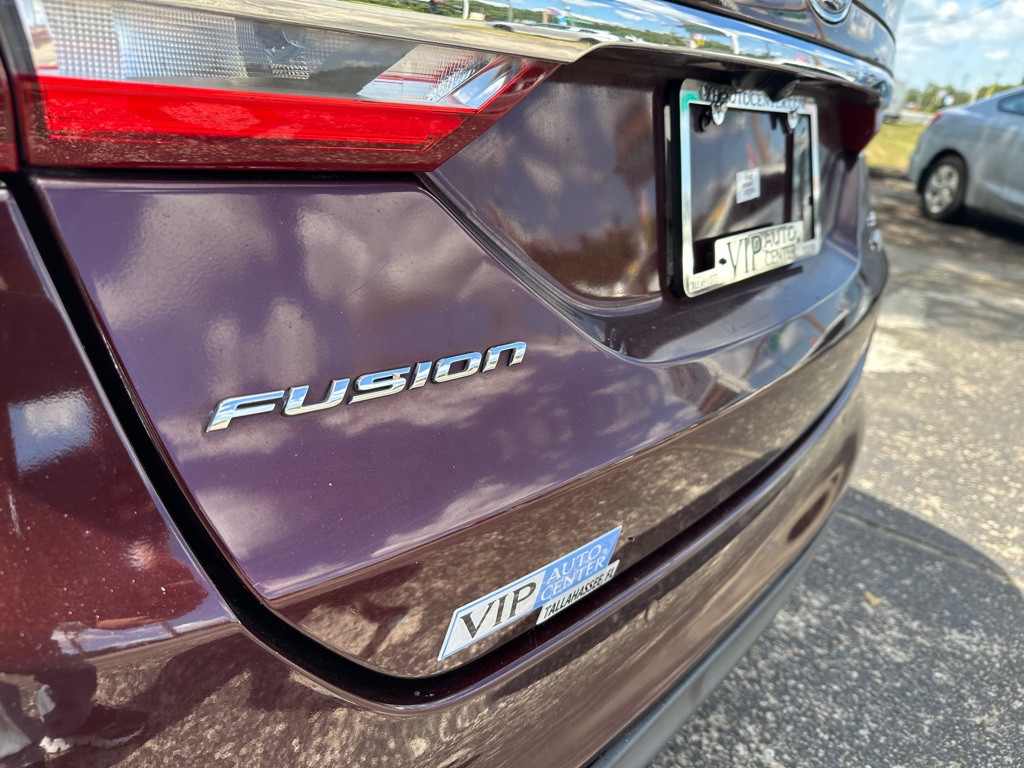 2017 Ford Fusion Image 10