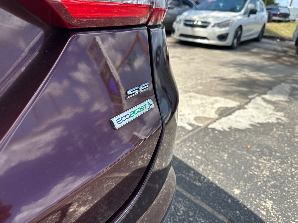 2017 Ford Fusion Image 11