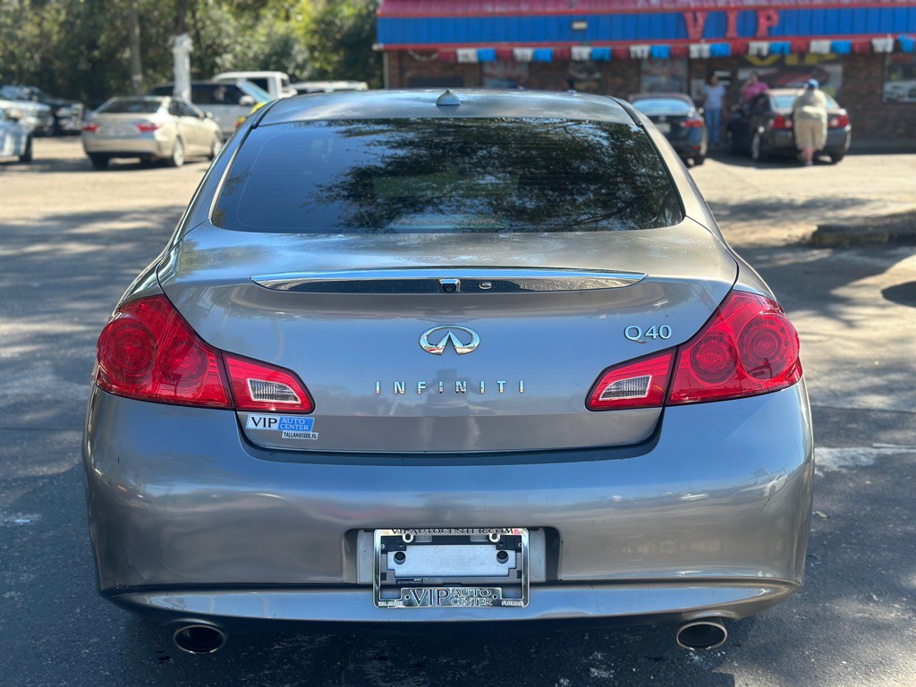 2015 INFINITI Q40 Image 4