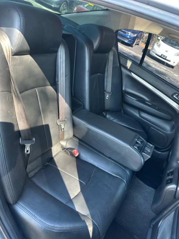 2015 INFINITI Q40 Image 16