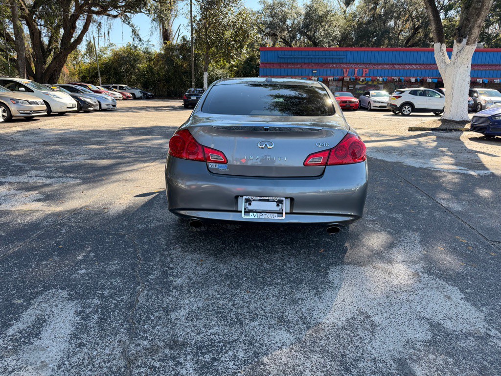 2015 INFINITI Q40 Image 4