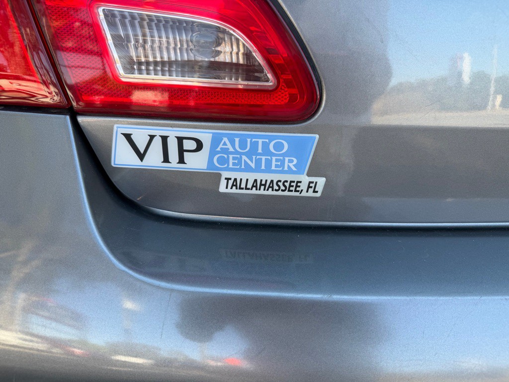 2015 INFINITI Q40 Image 5