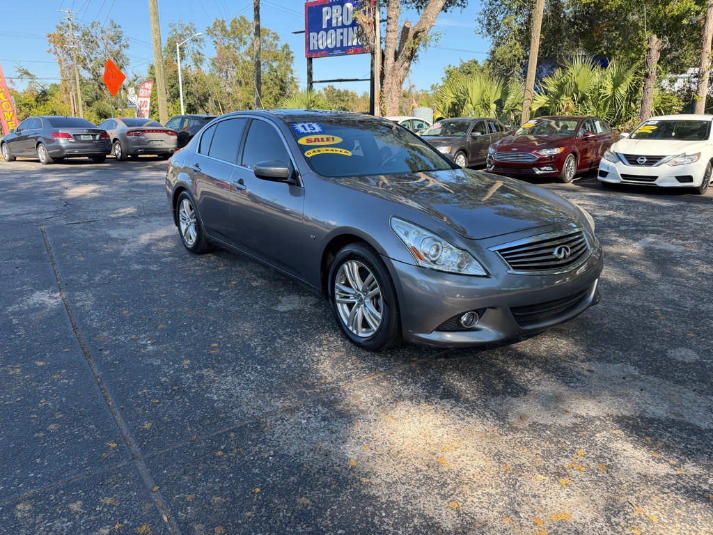 2015 INFINITI Q40 Image 8
