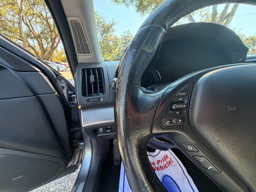 2015 INFINITI Q40 Image 13