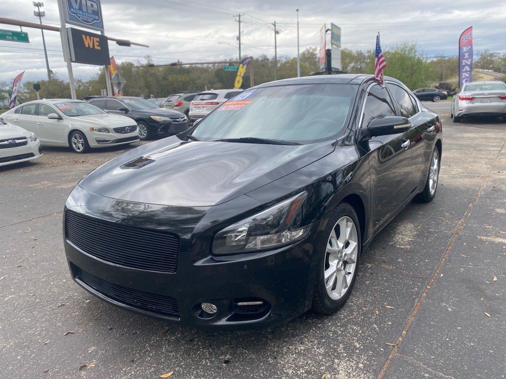 2014 Nissan Maxima Image 1