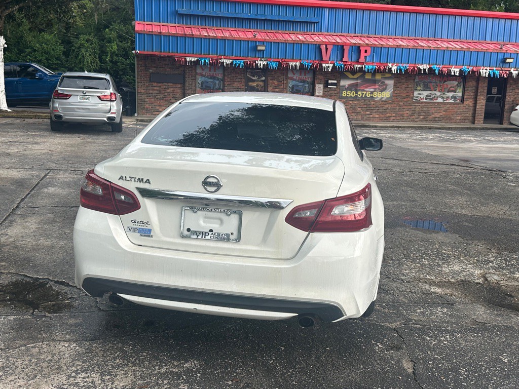 2018 Nissan Altima Image 6