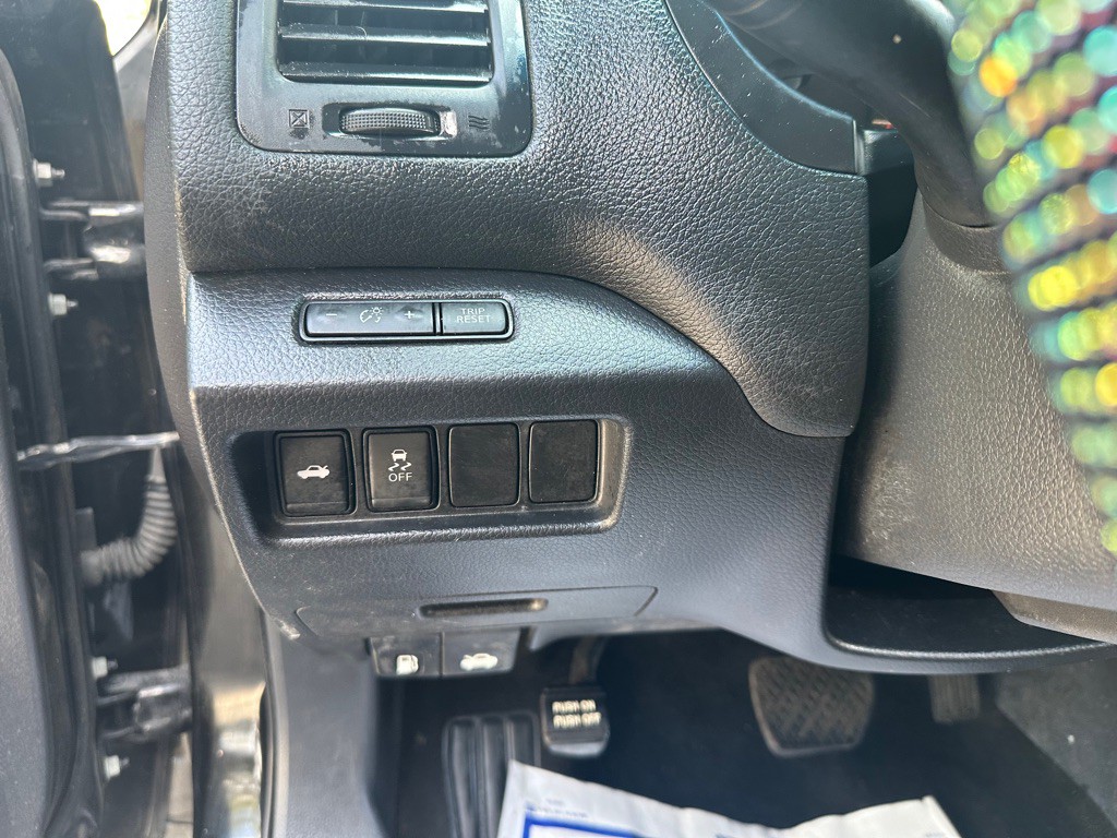 2017 Nissan Altima Image 15