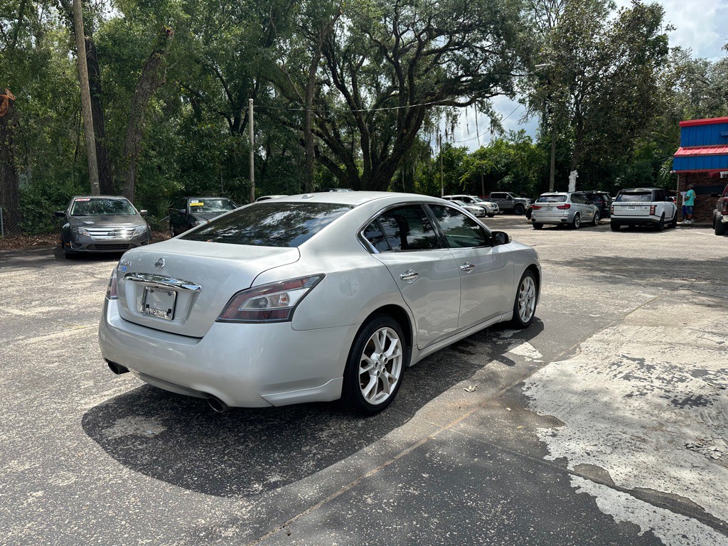 2013 Nissan Maxima Image 4