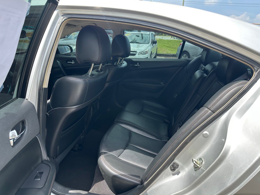 2013 Nissan Maxima Image 13