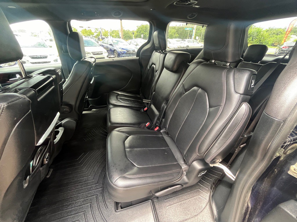2020 Chrysler Pacifica Image 10