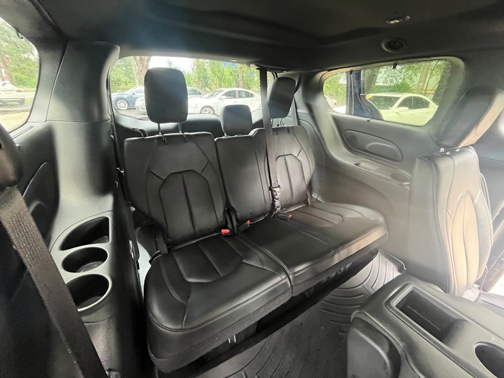 2020 Chrysler Pacifica Image 14