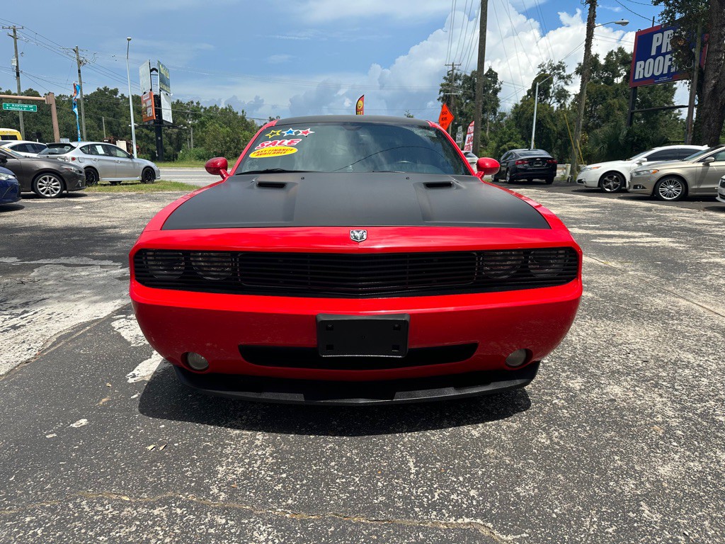 2009 Dodge Challenger Image 8