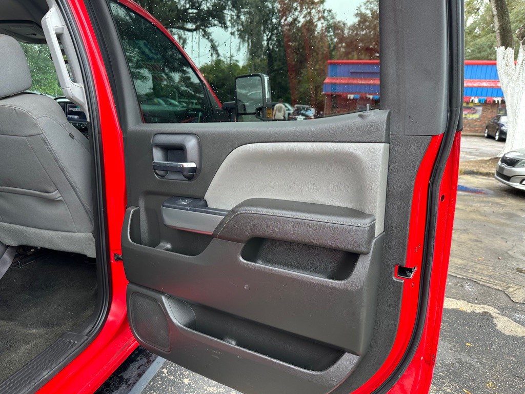 2018 Chevrolet Silverado 1500 Image 19