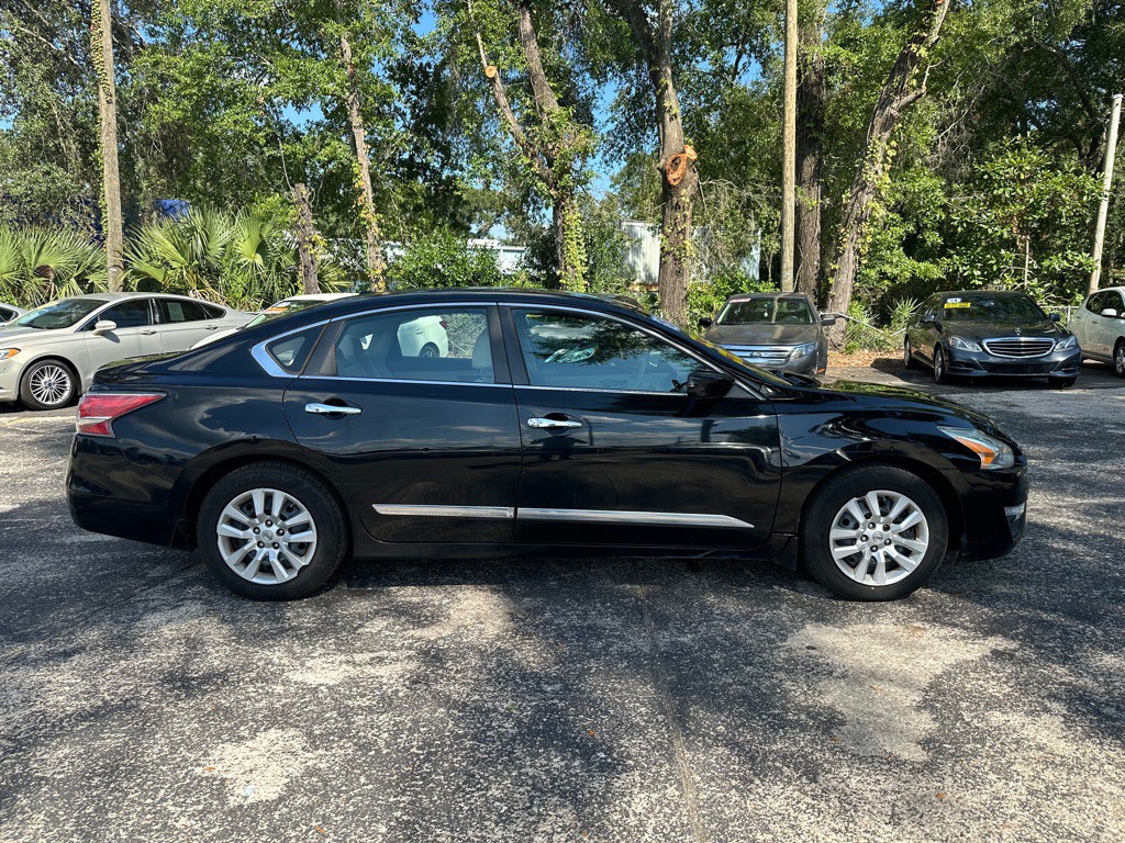 2015 Nissan Altima Image 5
