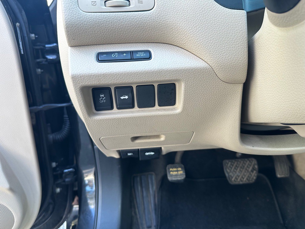 2015 Nissan Altima Image 10