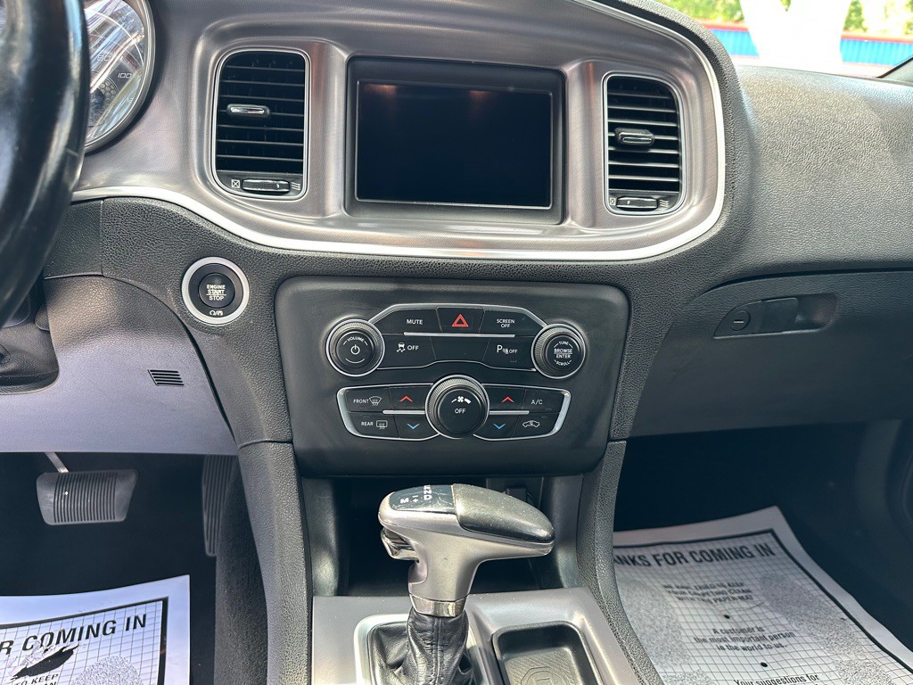 2019 Dodge Charger Image 25
