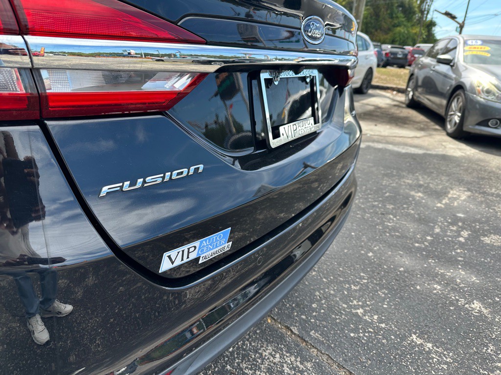 2017 Ford Fusion Image 9