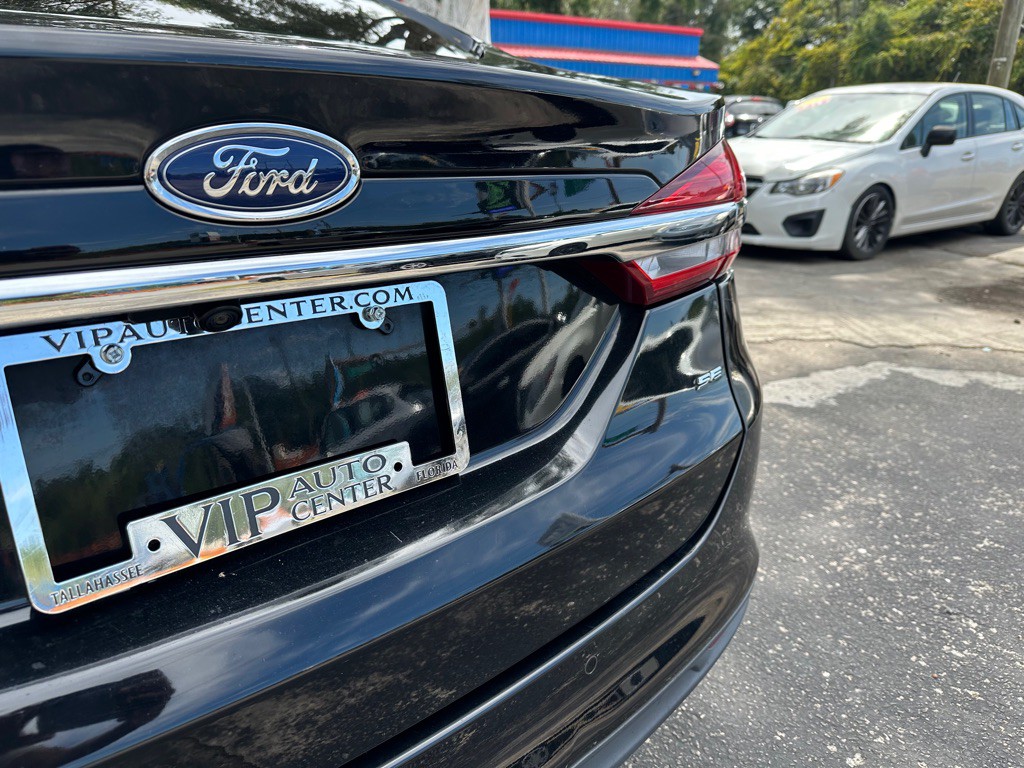 2017 Ford Fusion Image 10