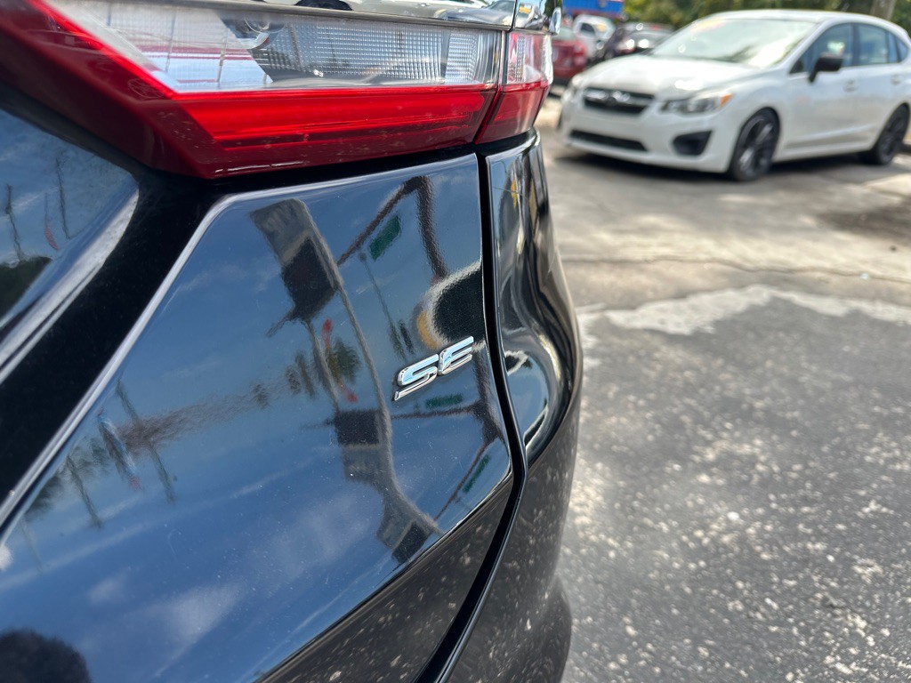 2017 Ford Fusion Image 11