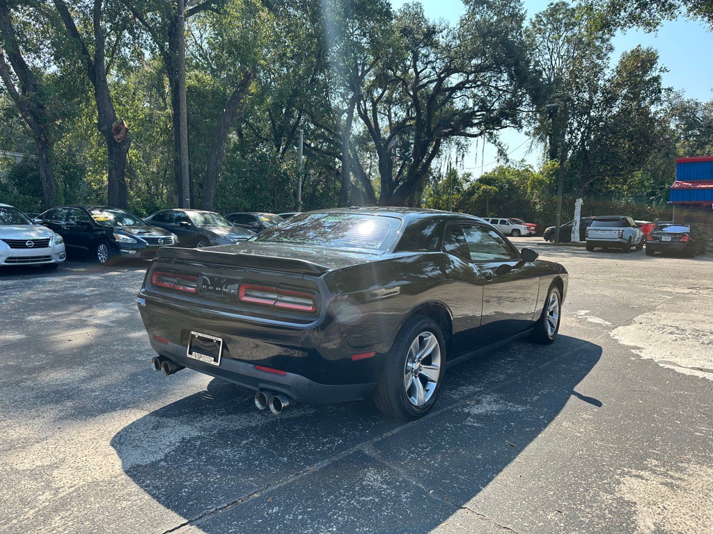 2015 Dodge Challenger Image 5