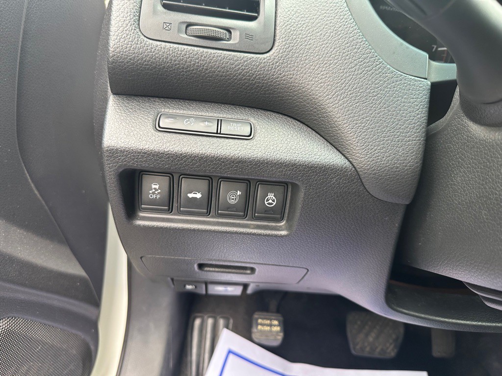2015 Nissan Altima Image 18
