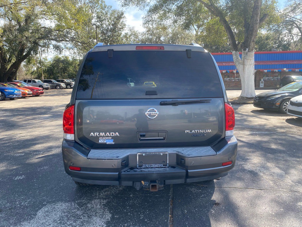 2011 Nissan Armada Image 4