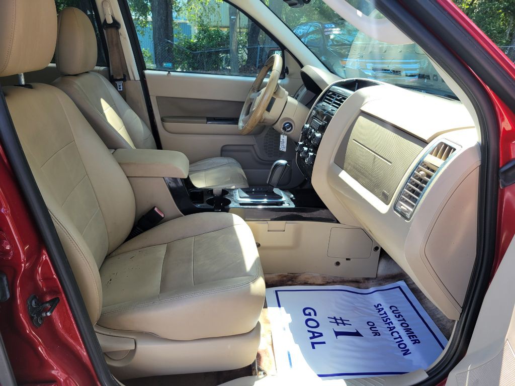 2010 Ford Escape Image 11