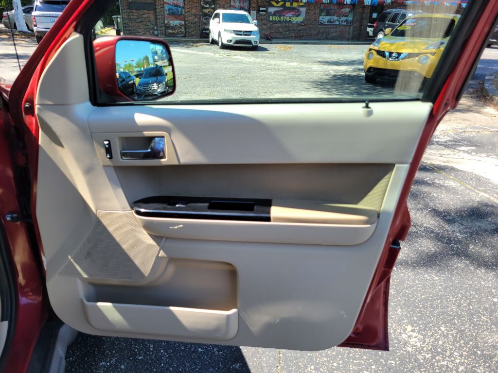 2010 Ford Escape Image 12
