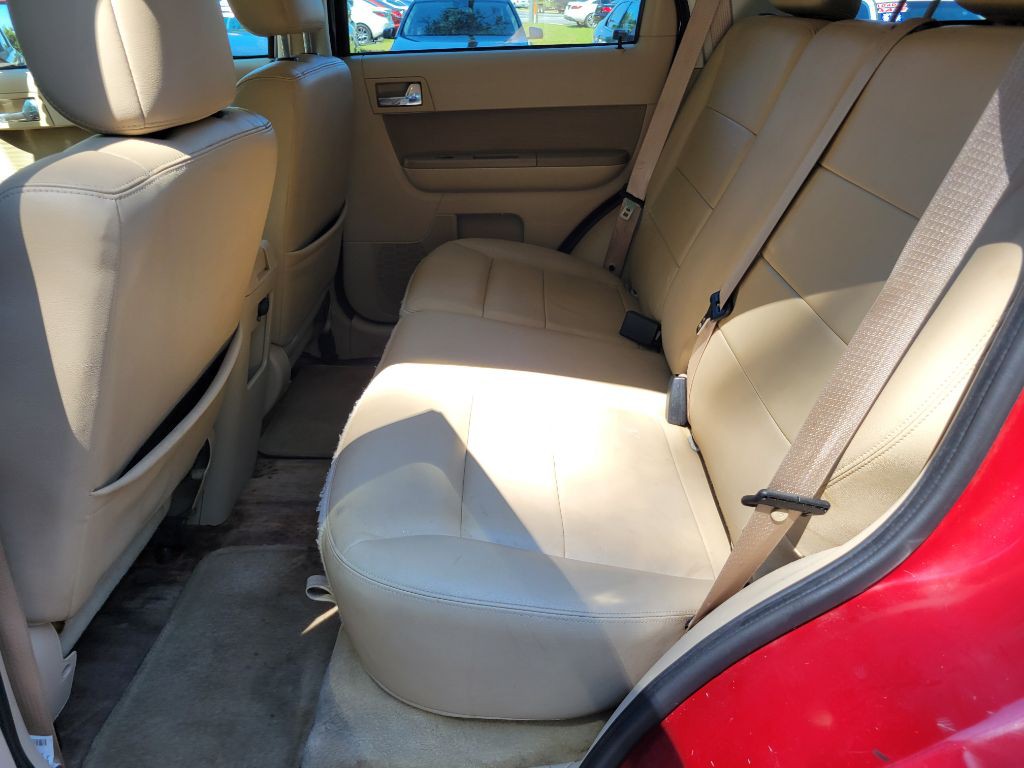 2010 Ford Escape Image 17