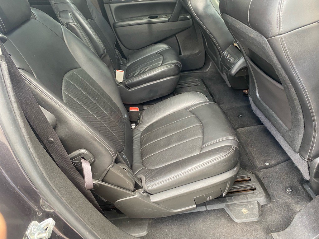 2013 Buick Enclave Image 18