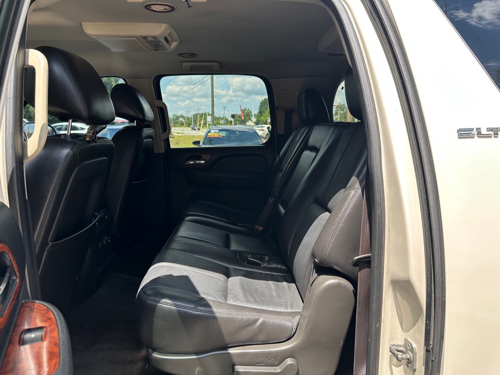 2012 GMC Yukon Image 12