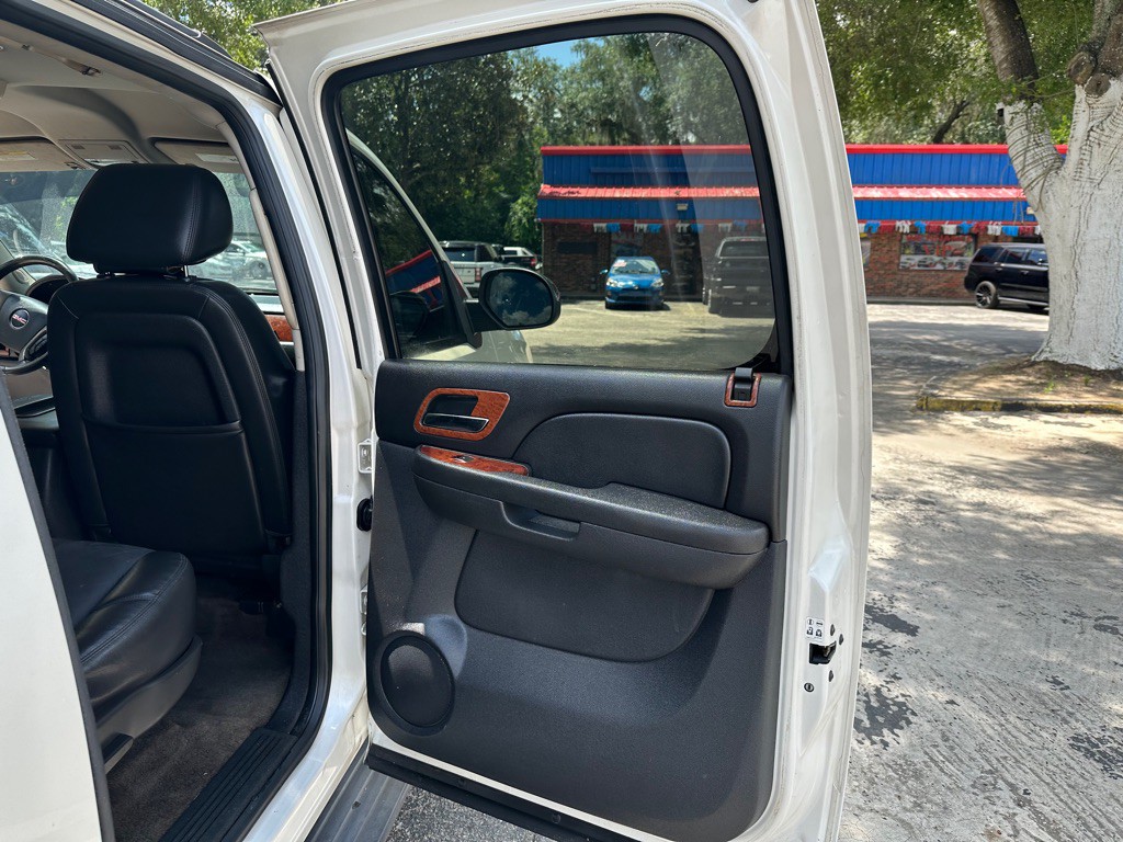 2012 GMC Yukon Image 14