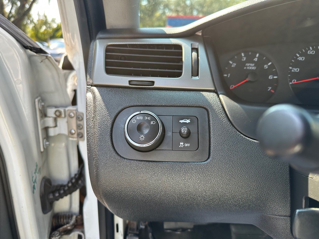 2016 Chevrolet Impala Image 18