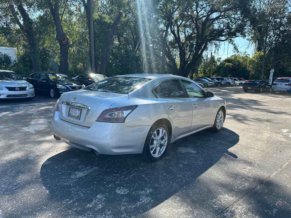 2013 Nissan Maxima Image 5