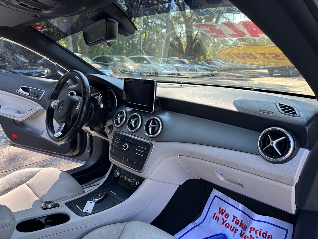 2015 Mercedes-Benz CLA-Class Image 20