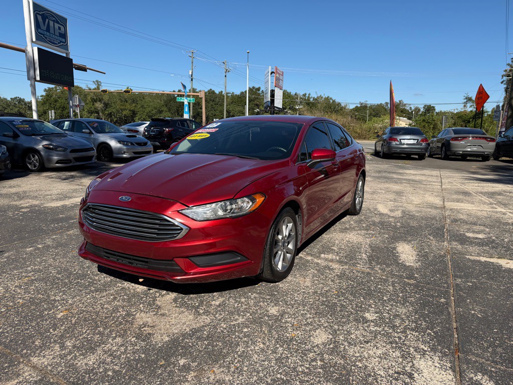 2017 Ford Fusion Image 1